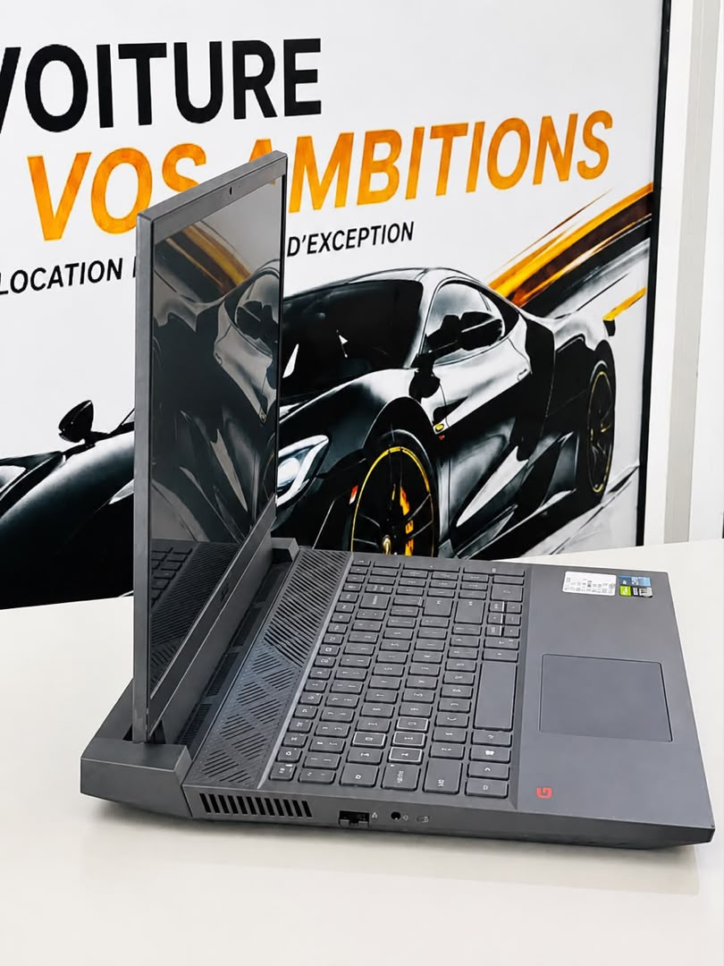 Dell G15 Gaming Model. 5511 Core i7  11ème génération  Disque SSD 512 giga Ram 16 giga Graphique RTX 3060 6go dédié  Ecran 15 pouce Système Windows 11